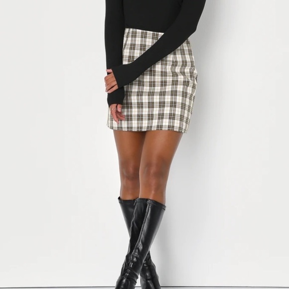 Theory 90s Plaid Buffalo Check Fitted Knit Mini Skirt - Picture 7 of 8